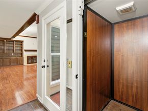 4127 Meyerwood Drive, Houston TX 77025