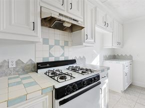 8502 Detroit Street D, Houston TX 77017