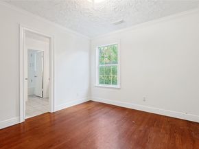 8502 Detroit Street D, Houston TX 77017
