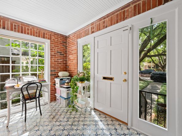 2338 Sunset Boulevard, Houston TX 77005