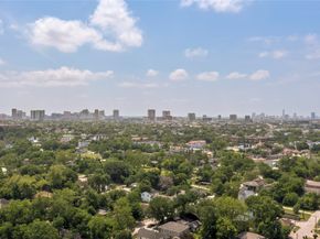 2805 Tierwester Street, Houston TX 77004
