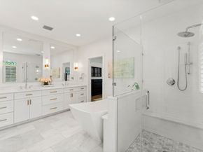18 N Highland Court, The Woodlands TX 77381