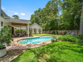 18 N Highland Court, The Woodlands TX 77381