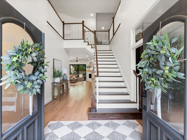 18 N Highland Court, The Woodlands TX 77381