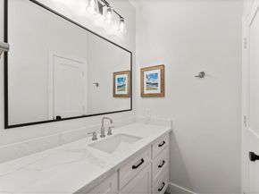 18 N Highland Court, The Woodlands TX 77381