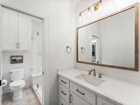 18 N Highland Court, The Woodlands TX 77381