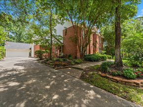 18 N Highland Court, The Woodlands TX 77381