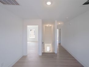 1515 Fairbanks Street, Houston TX 77009