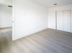 1515 Fairbanks Street, Houston TX 77009