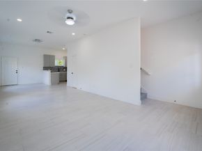 1515 Fairbanks Street, Houston TX 77009