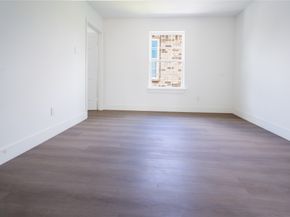 1515 Fairbanks Street, Houston TX 77009