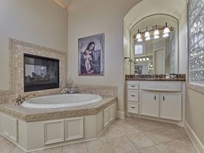 27 Knightsgate Circle, The Woodlands TX 77382