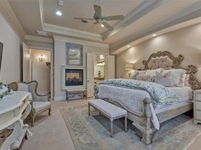 27 Knightsgate Circle, The Woodlands TX 77382