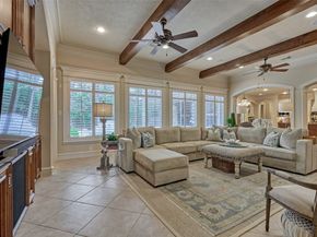 27 Knightsgate Circle, The Woodlands TX 77382