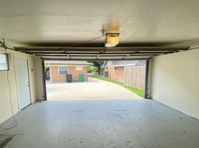 5114 Stillbrooke Dr, Houston TX 77035