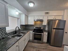 6476 Alisa Lane 615, Houston TX 77084
