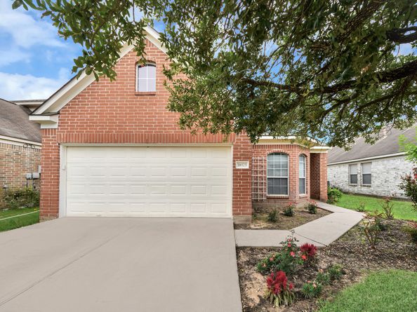 18523 Alemarble Oak Street, Cypress TX 77429