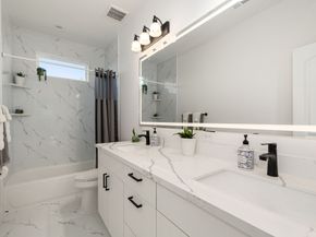1306 Grove Street, Houston TX 77020