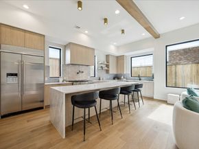 335 Harvard Street, Houston TX 77007