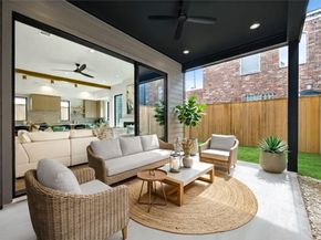 335 Harvard Street, Houston TX 77007
