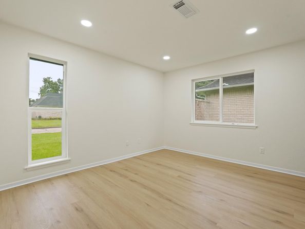 3351 S Sutton Square, Stafford TX 77477