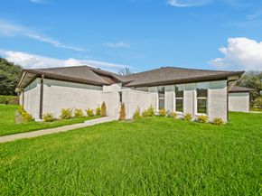 3351 S Sutton Square, Stafford TX 77477