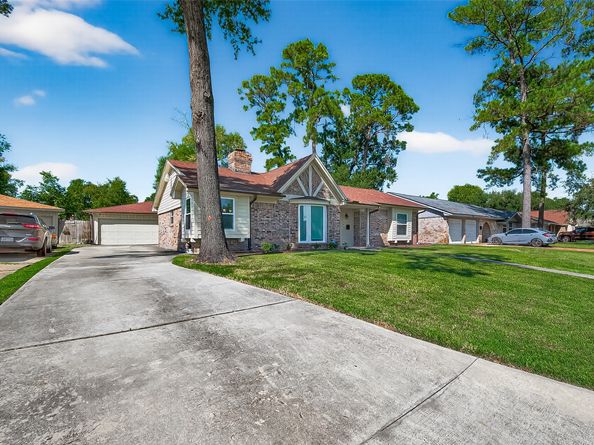 14415 Wadebridge Way, Houston TX 77015