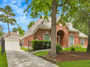 2 Westward Ridge Place