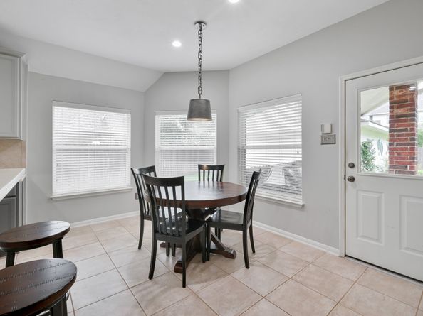 2 Westward Ridge Place, The Woodlands TX 77384