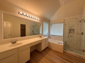 554 Ivy Cross Lane, Sugar Land TX 77479