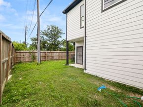 8534 Woodlyn Road, Houston TX 77028