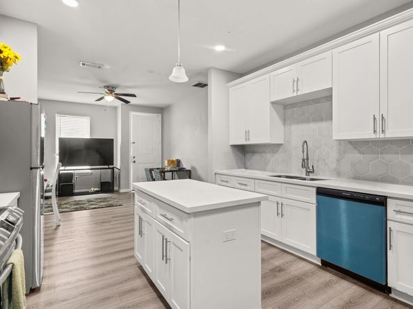 8534 Woodlyn Road, Houston TX 77028