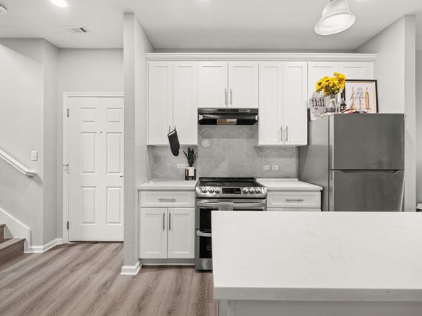 8534 Woodlyn Road, Houston TX 77028