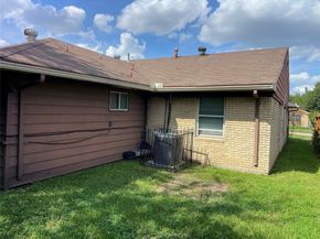 8730 Cowart Street, Houston TX 77029