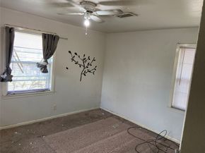 8730 Cowart Street, Houston TX 77029