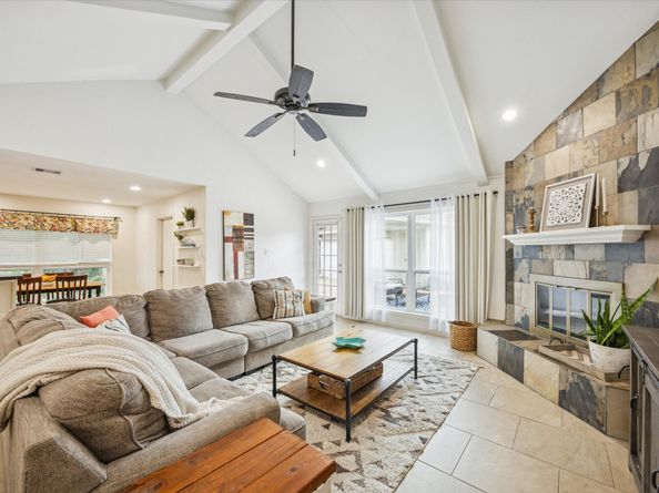 21302 Park Royale Drive, Katy TX 77450