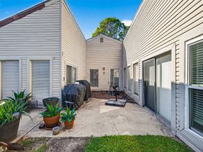 7211 Las Brisas Dr, Houston TX 77083