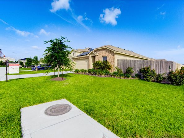 4338 Tulip Oak Drive, Houston TX 77068