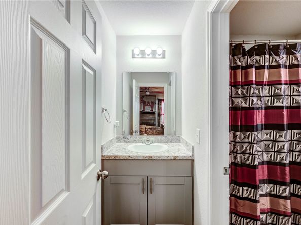 4338 Tulip Oak Drive, Houston TX 77068