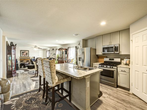 4338 Tulip Oak Drive, Houston TX 77068