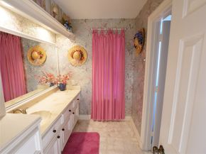 4202 Astwood Court, Houston TX 77068