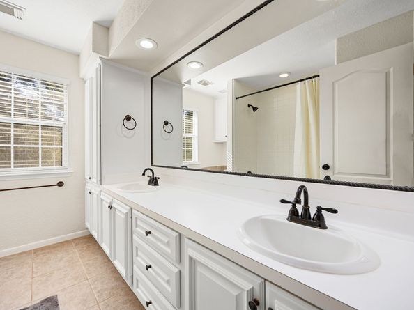 71 Pinepath Place, The Woodlands TX 77381