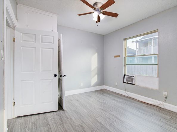 1416 Sydnor Street, Houston TX 77020