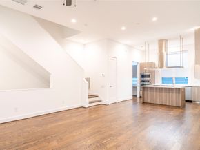 5869 E Post Oak Lane, Houston TX 77055