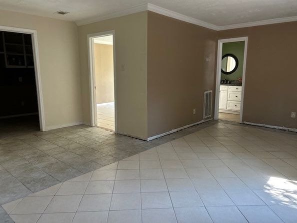 6214 Jim Street, Houston TX 77092