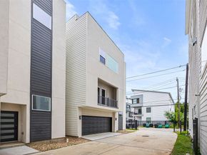 3407 Baer Street, Houston TX 77020