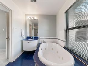 3330 Las Palmas Street 19, Houston TX 77027