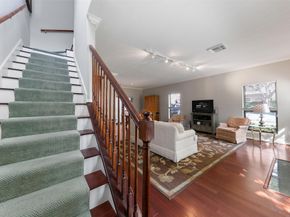 3330 Las Palmas Street 19, Houston TX 77027