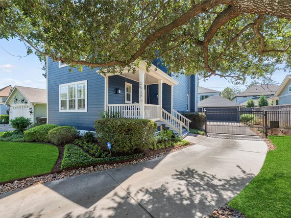 1317 Chamboard Lane, Houston TX 77018
