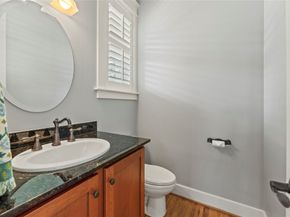 1317 Chamboard Lane, Houston TX 77018